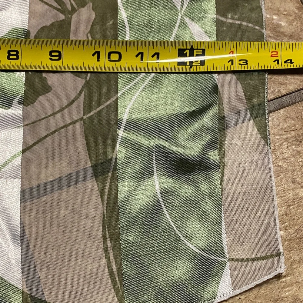 Chic Green and white Floral/Abstrat Patterned Scarf Layering Accessorize